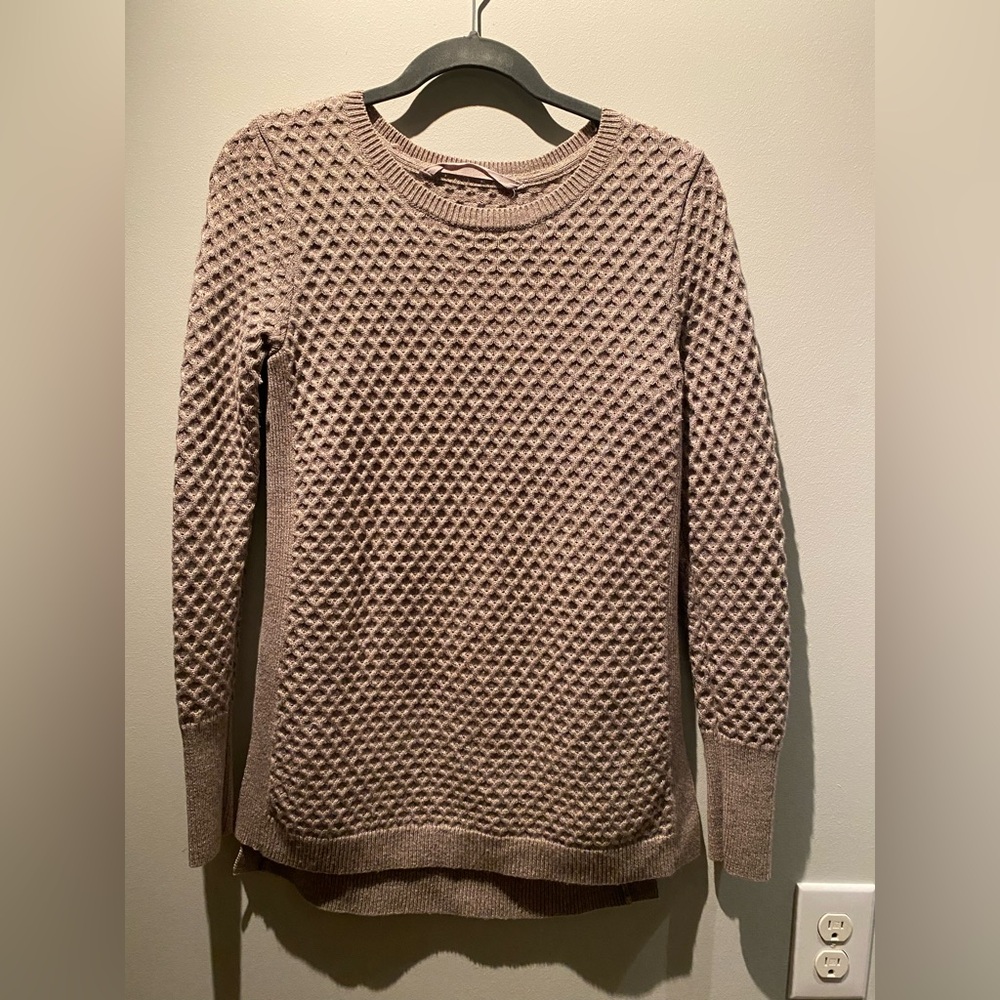 Athleta Textured Knit Sweater in Taupe